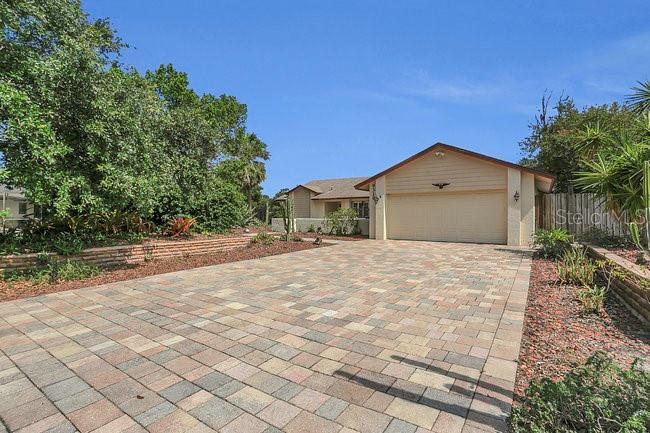 Image 2 of 40 For 9319 Woodbreeze Boulevard