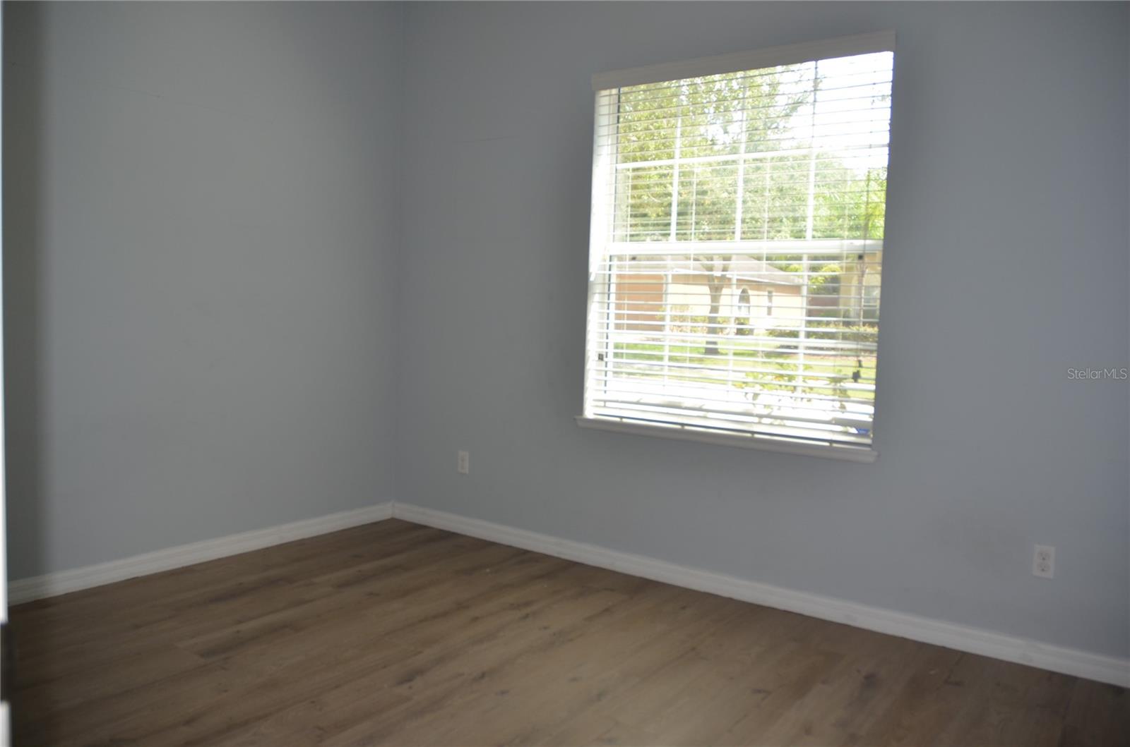 Image 10 of 21 For 1569 Rosedowne Way