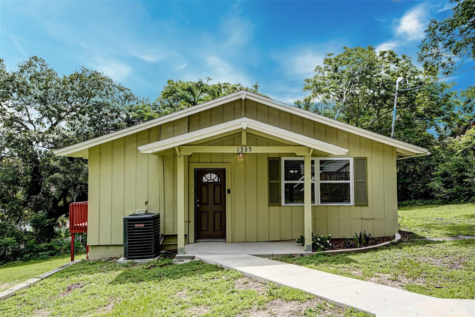 Details for 1335 3rd Avenue, MOUNT DORA, FL 32757