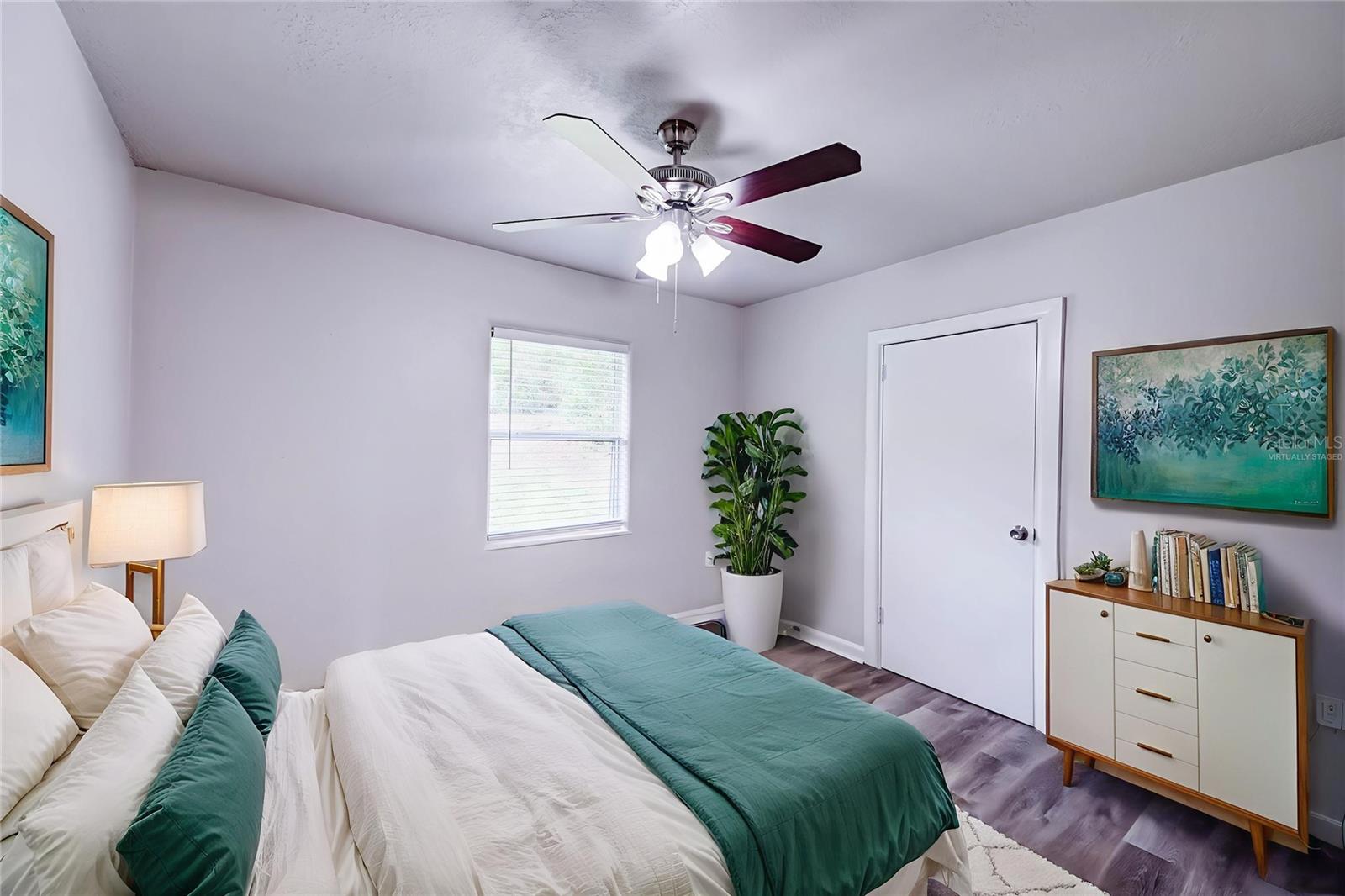 Image 21 of 36 For 1335 3rd Avenue