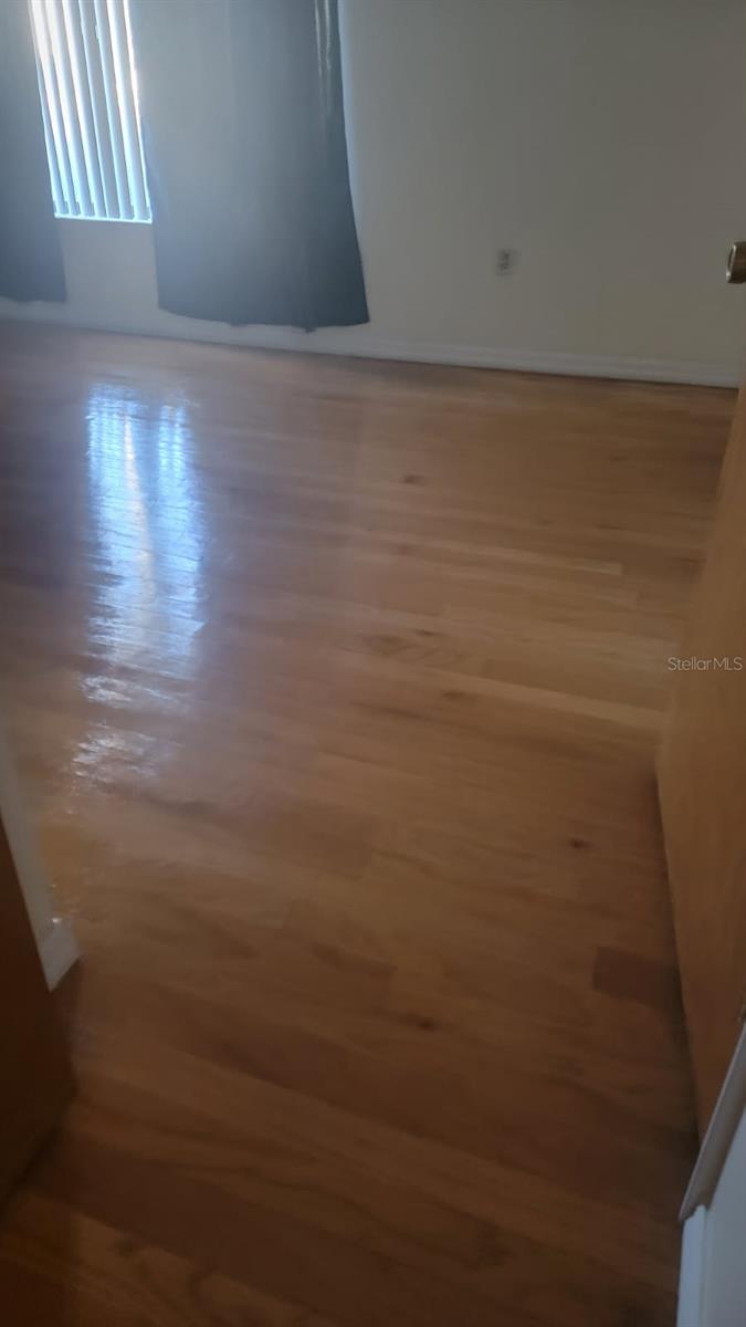Image 11 of 17 For 101 Grand Plaza Drive P40
