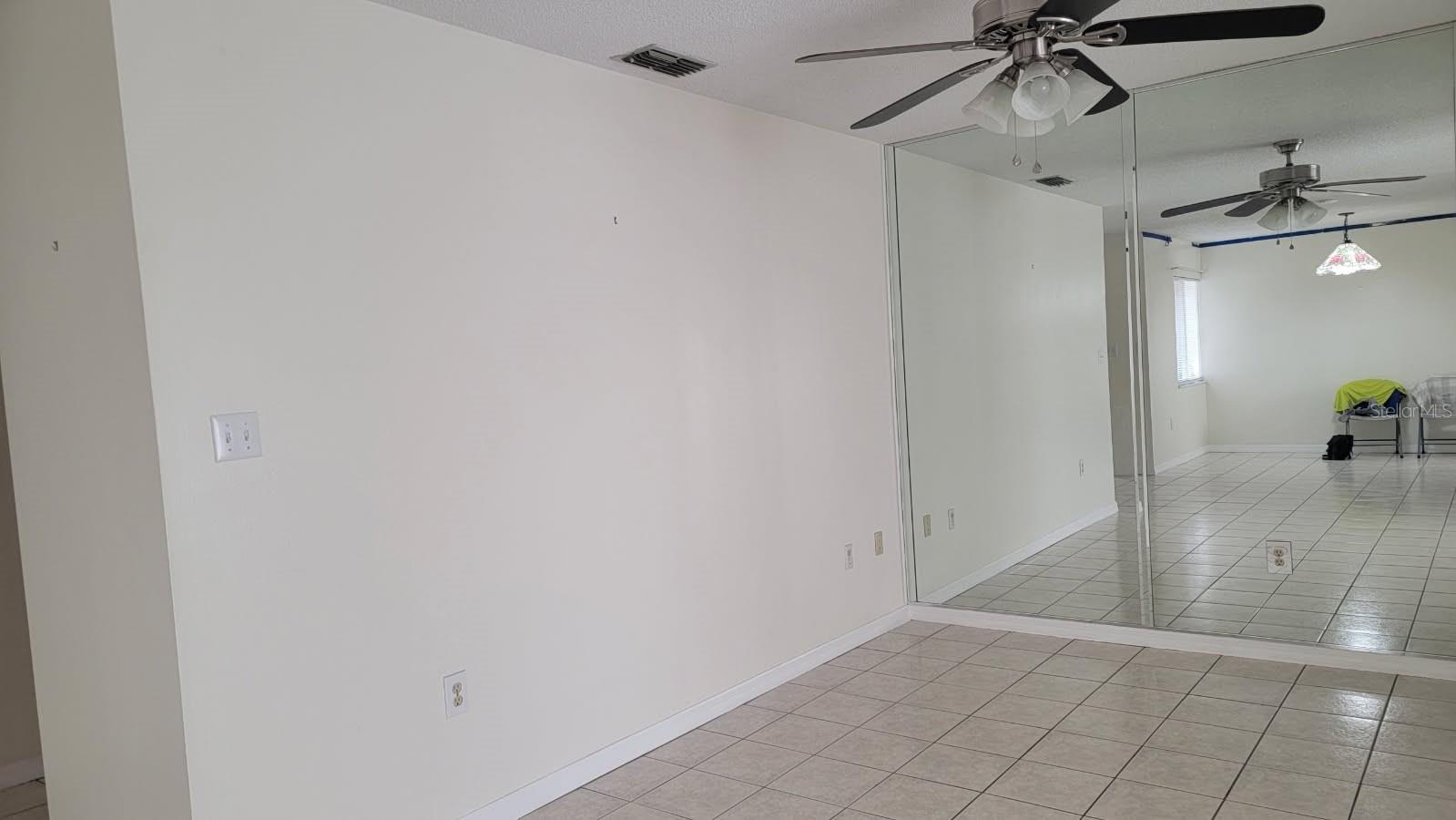 Image 8 of 17 For 101 Grand Plaza Drive P40