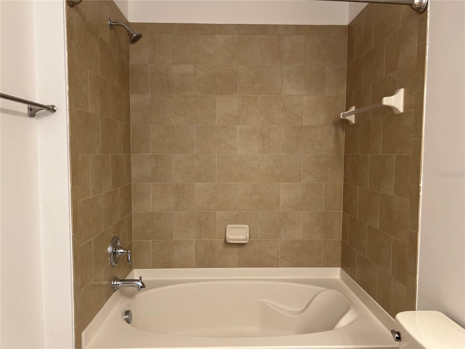 Image 13 of 23 For 8969 Fullerwood Avenue