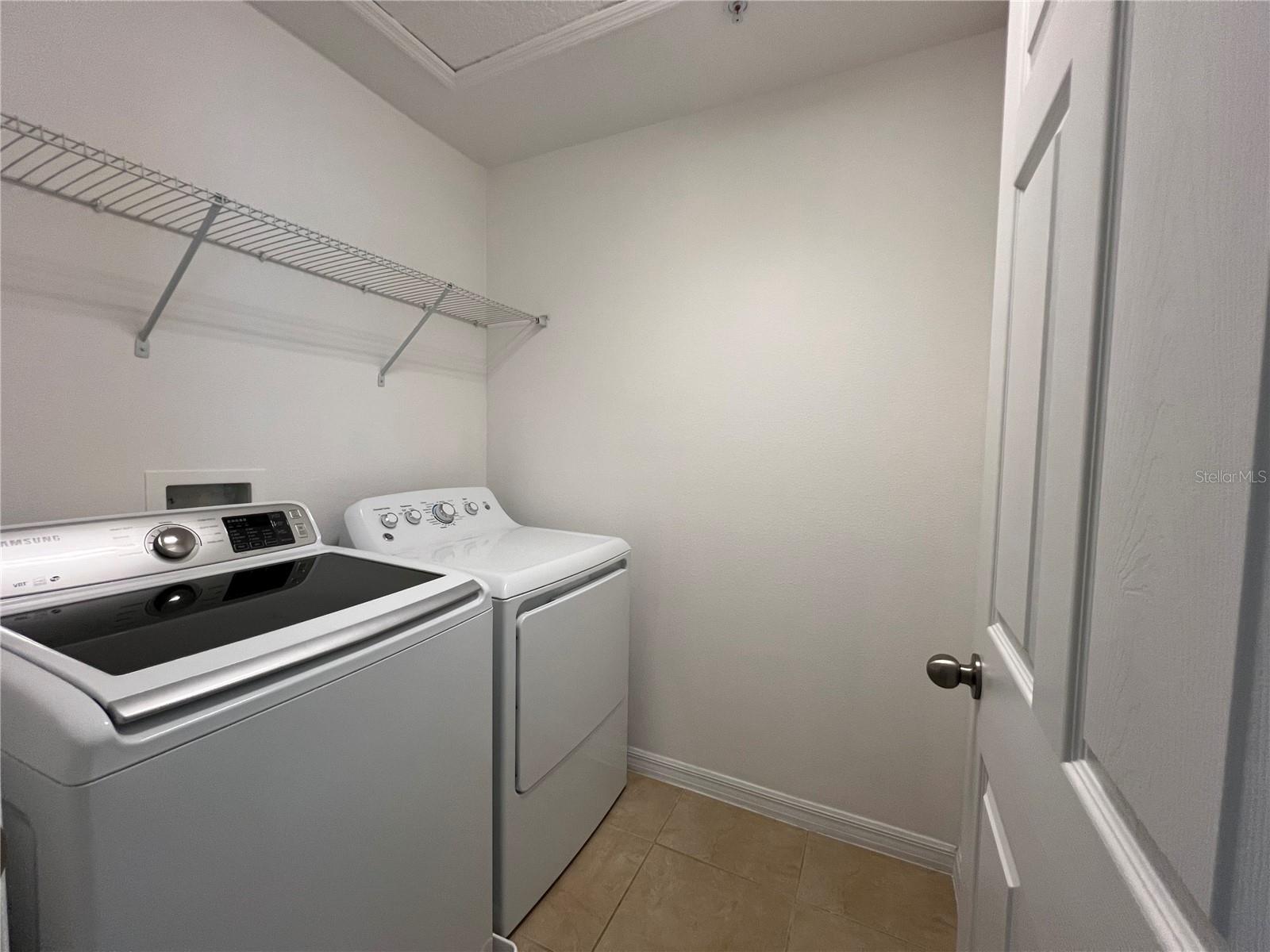 Image 21 of 23 For 8969 Fullerwood Avenue