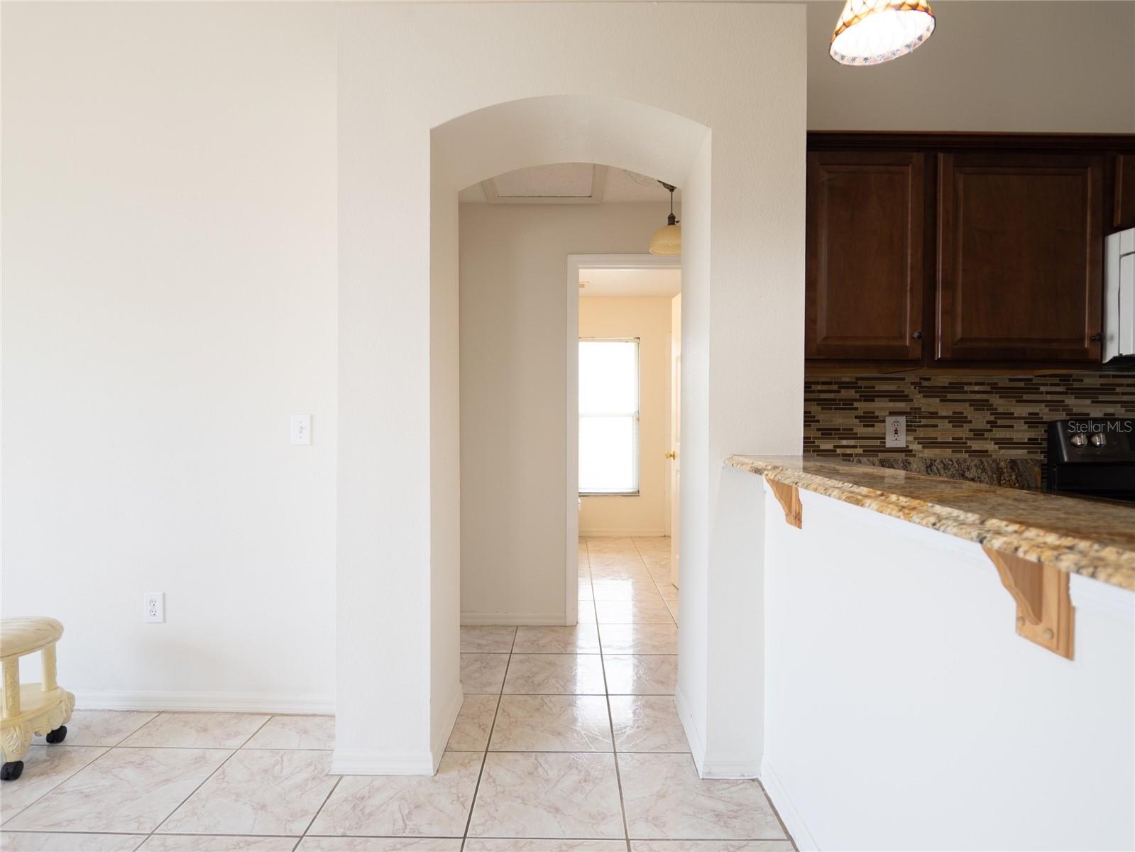 Image 16 of 22 For 6569 Long Breeze Road N
