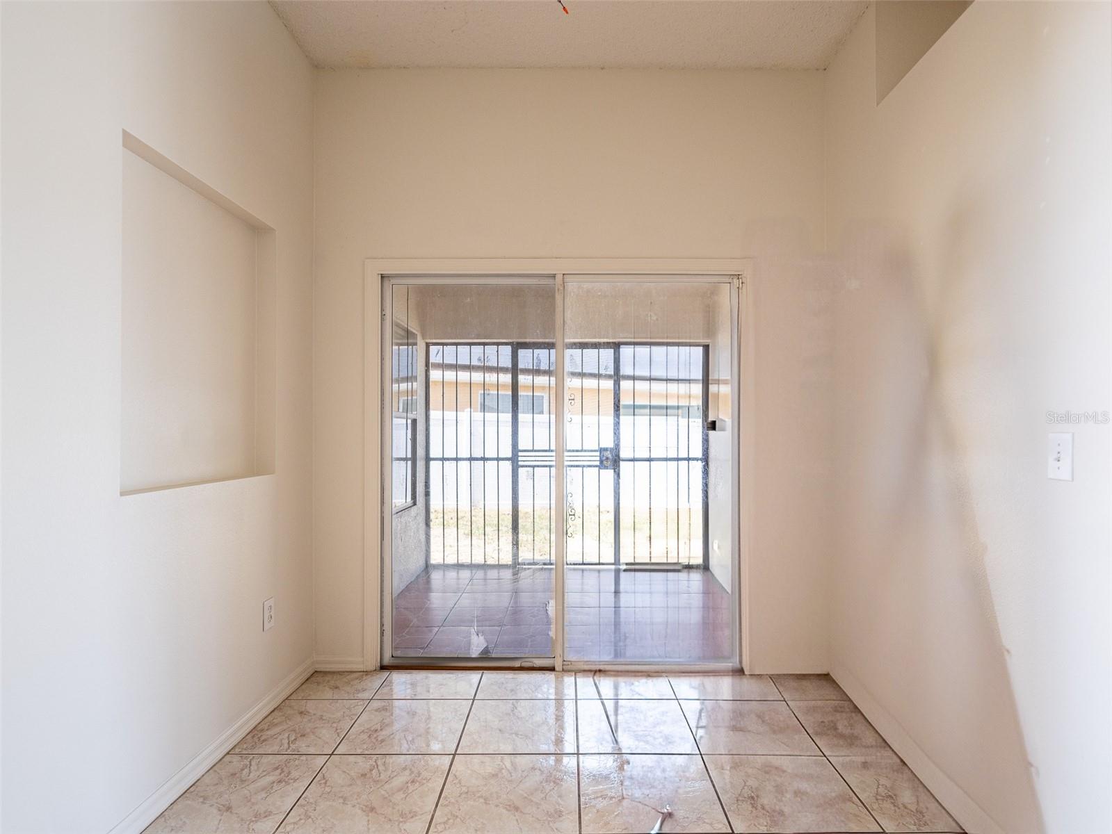 Image 31 of 55 For 6569 Long Breeze Road N