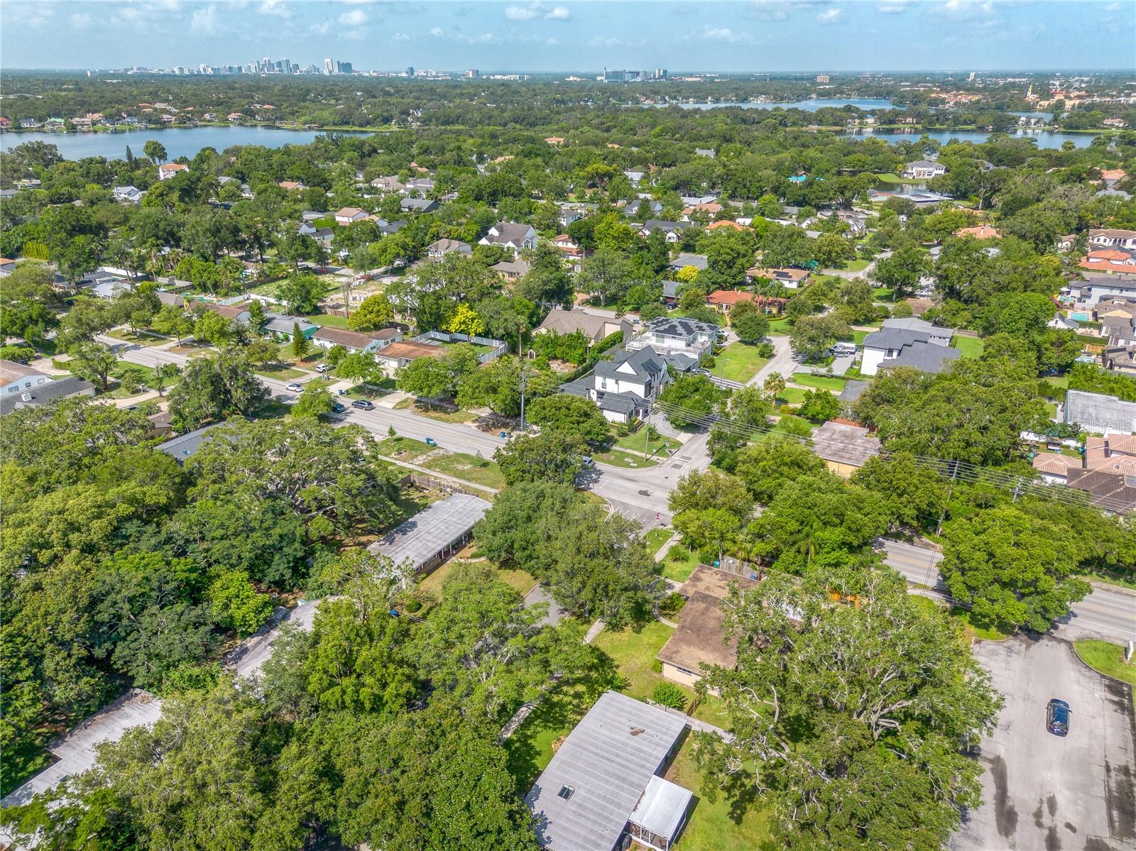 Image 10 of 11 For 1901 Loch Berry Road