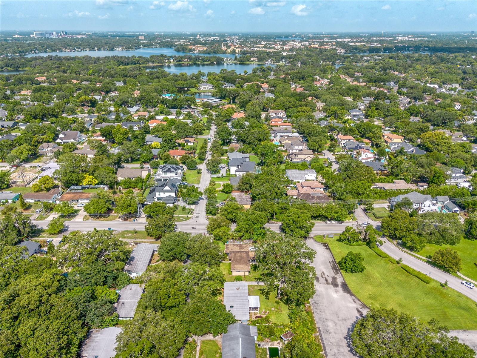 Image 7 of 11 For 1901 Loch Berry Road