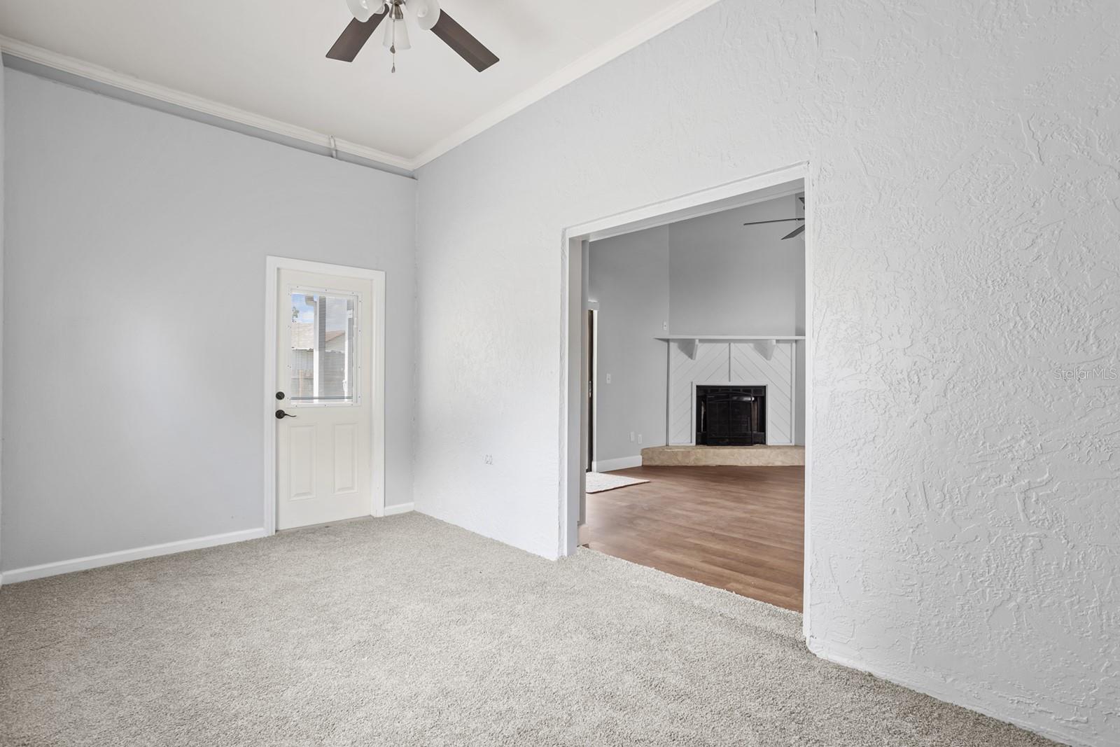 Image 13 of 28 For 399 Lake Daisy Drive