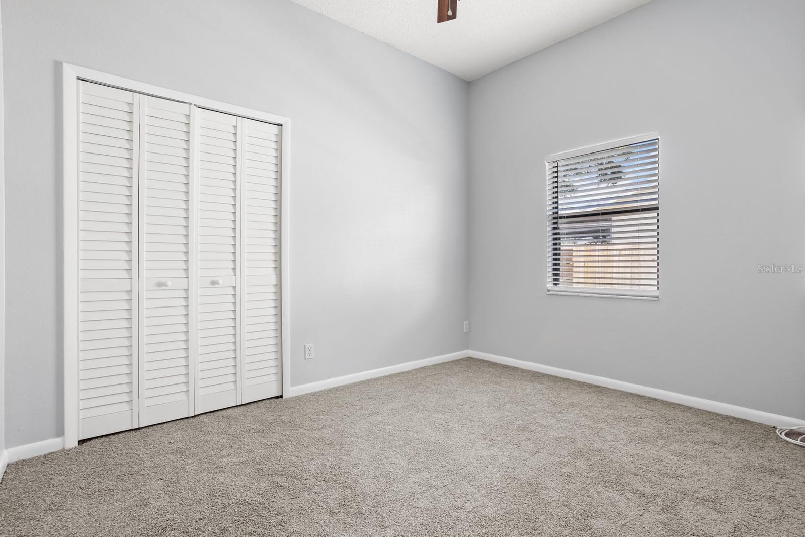 Image 23 of 28 For 399 Lake Daisy Drive