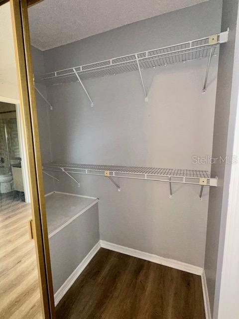 Image 13 of 21 For 7449 Wynnewood Square 182
