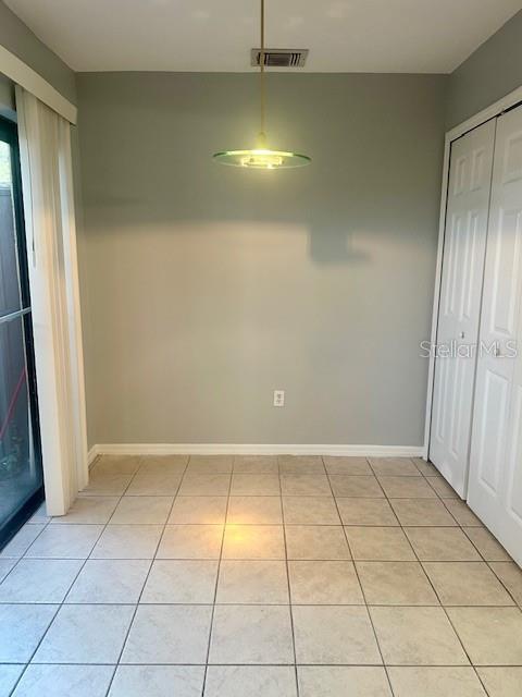 Image 8 of 21 For 7449 Wynnewood Square 182