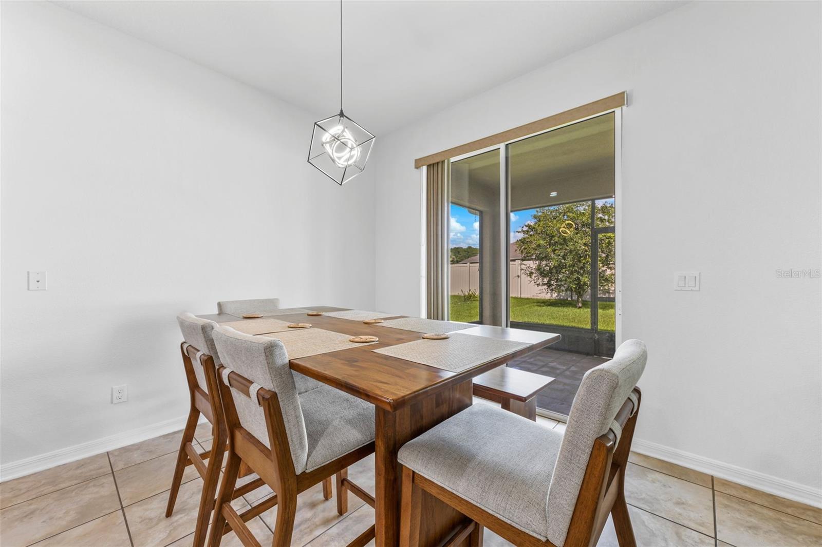 Image 5 of 27 For 12216 Prairie Plantation Way