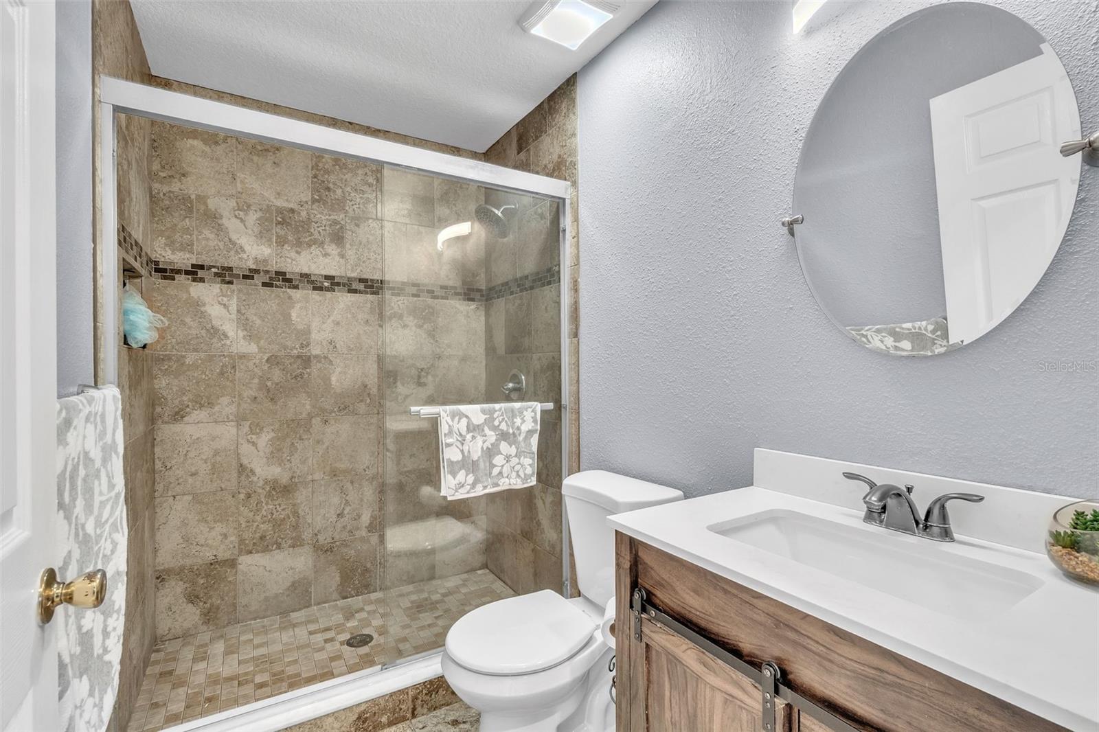 Image 20 of 46 For 574 Rouzer Street