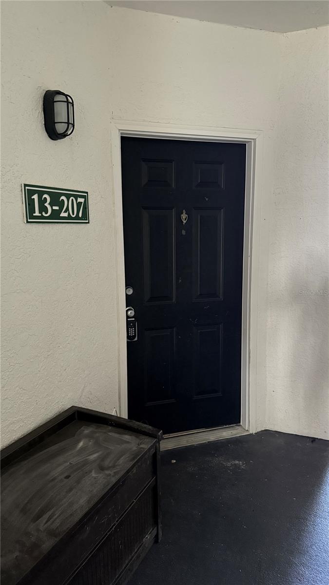 Image 2 of 19 For 2525 Maitland Crossing Way 207
