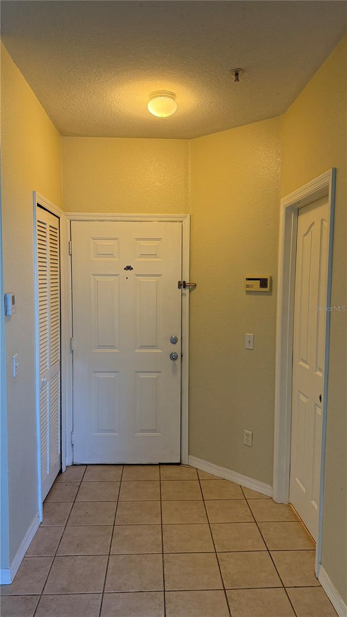Image 3 of 19 For 2525 Maitland Crossing Way 207