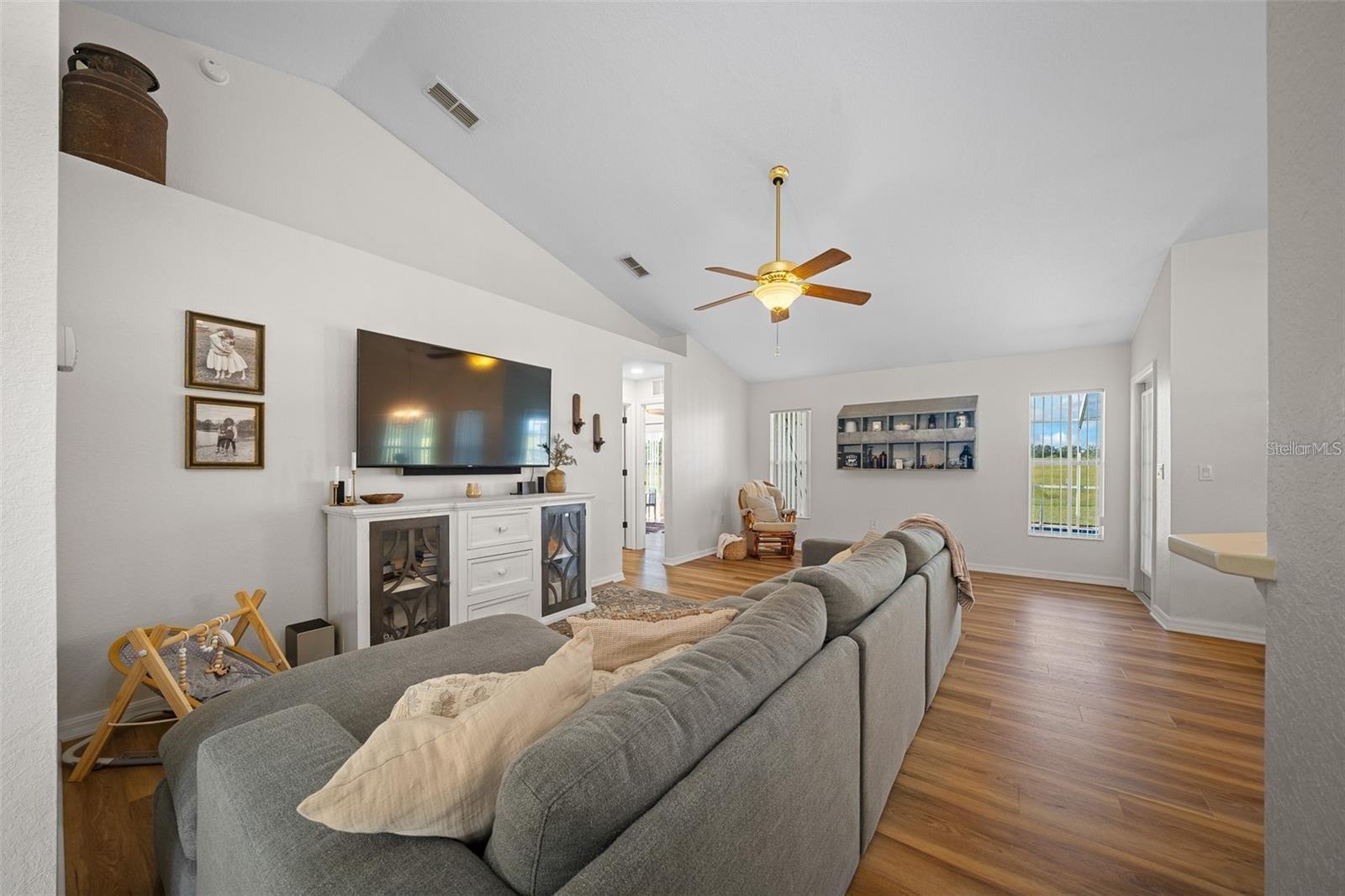 Image 20 of 50 For 7685 135th Street