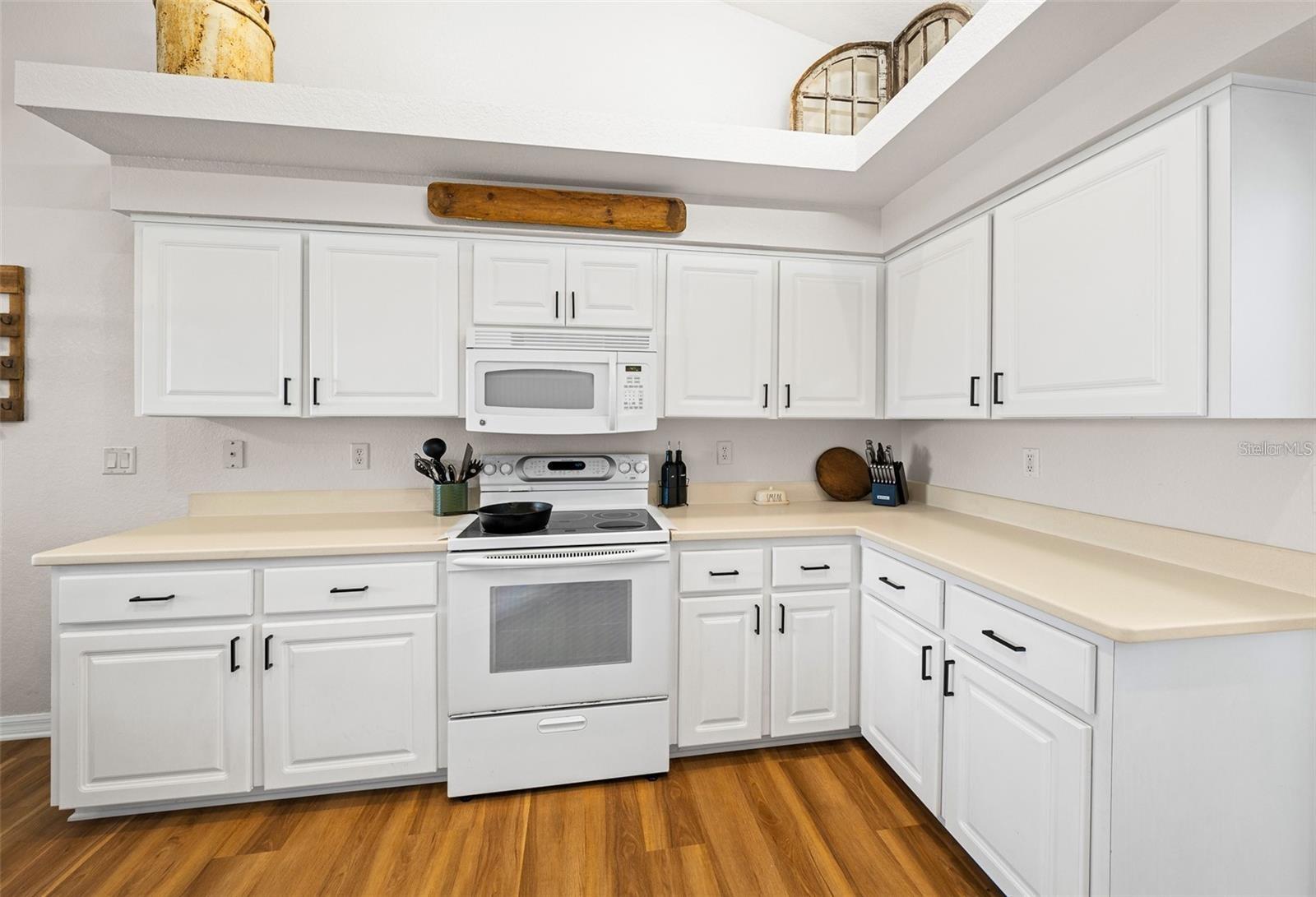 Image 22 of 50 For 7685 135th Street