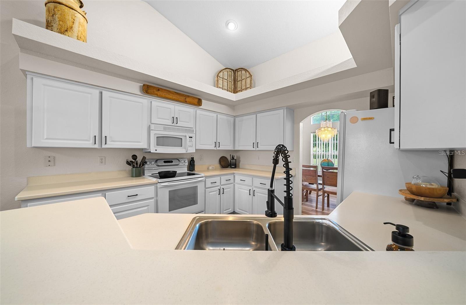Image 23 of 50 For 7685 135th Street