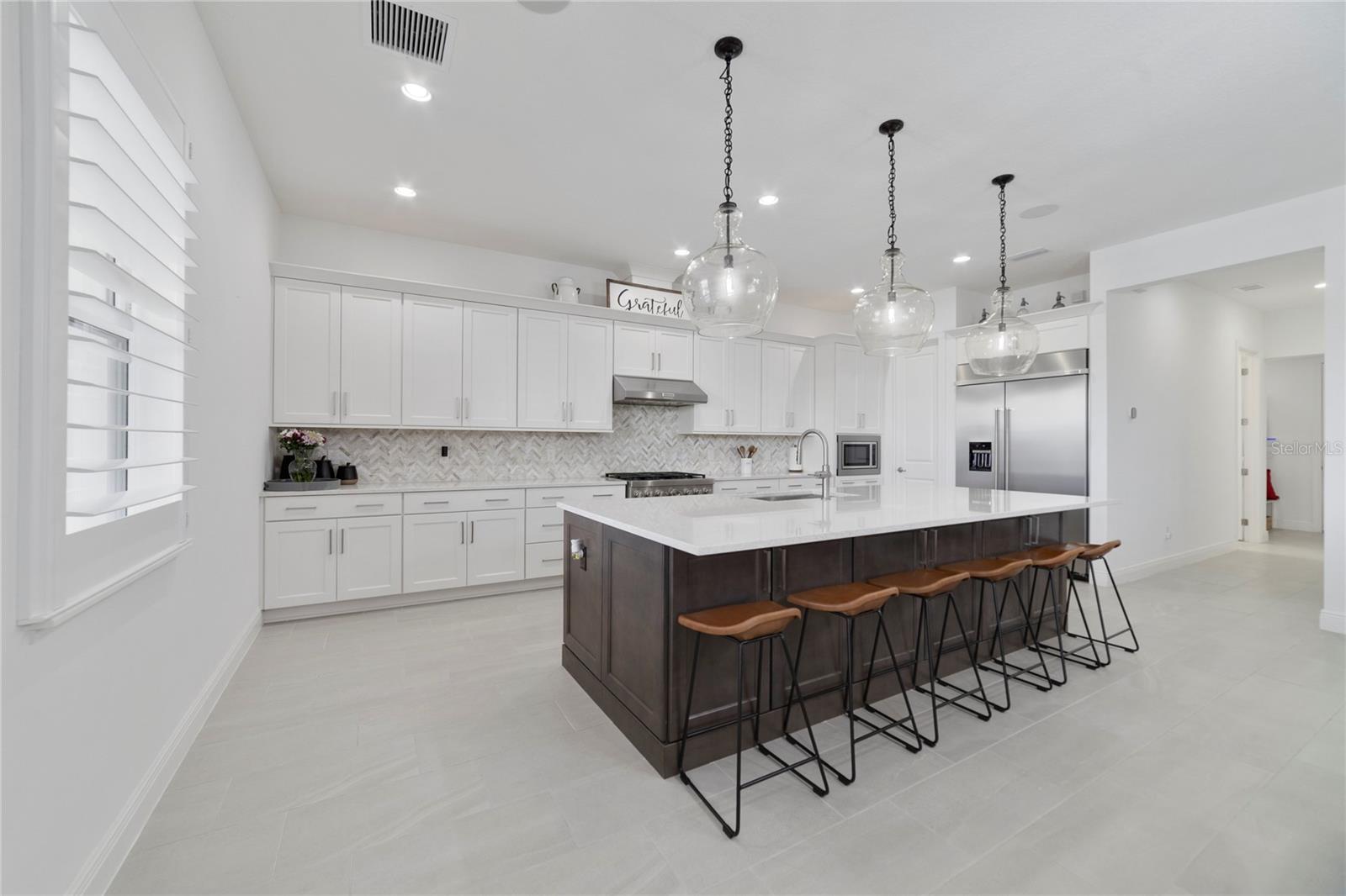 Image 19 of 82 For 9652 English Laurel Court