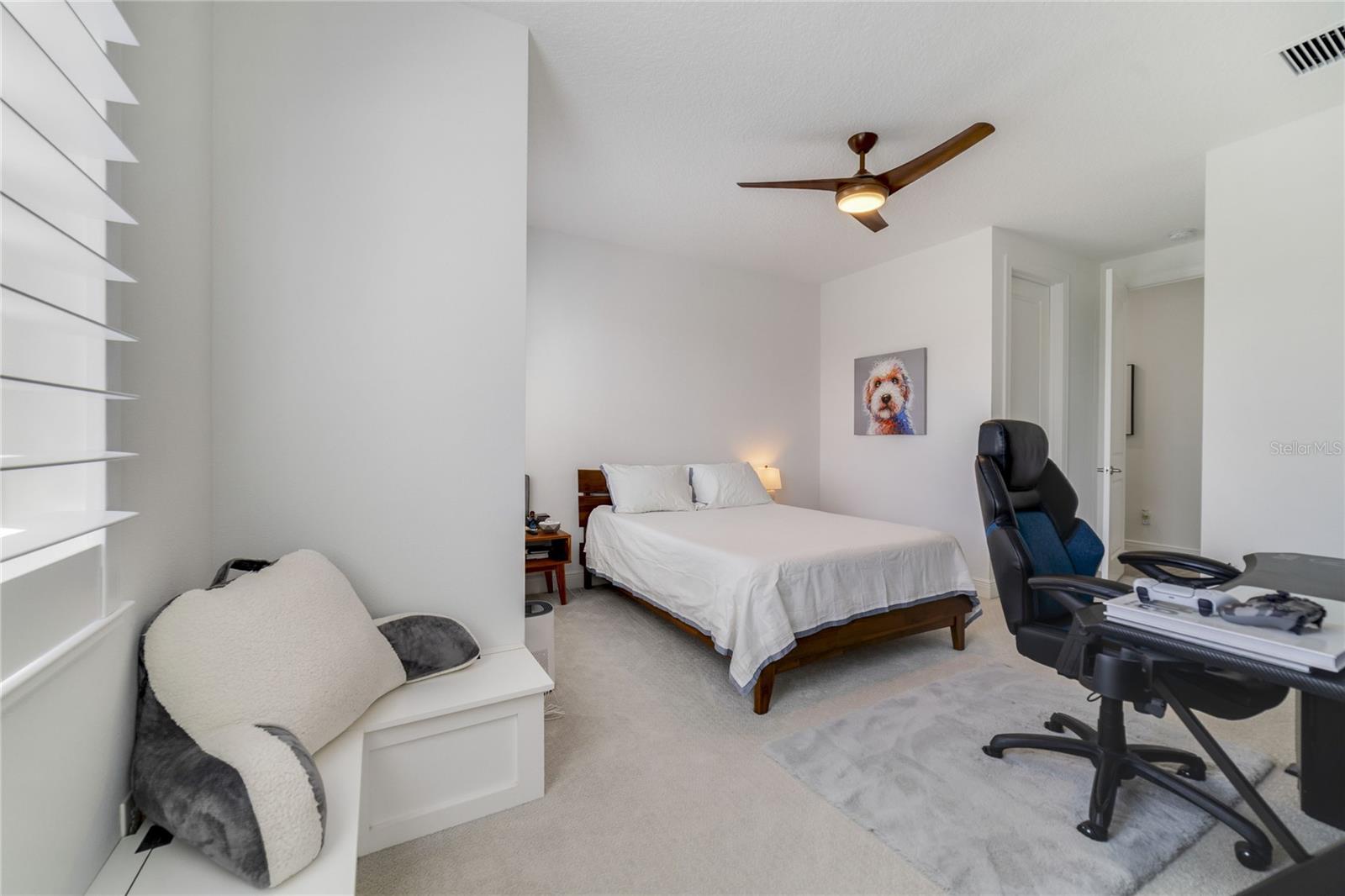 Image 42 of 82 For 9652 English Laurel Court