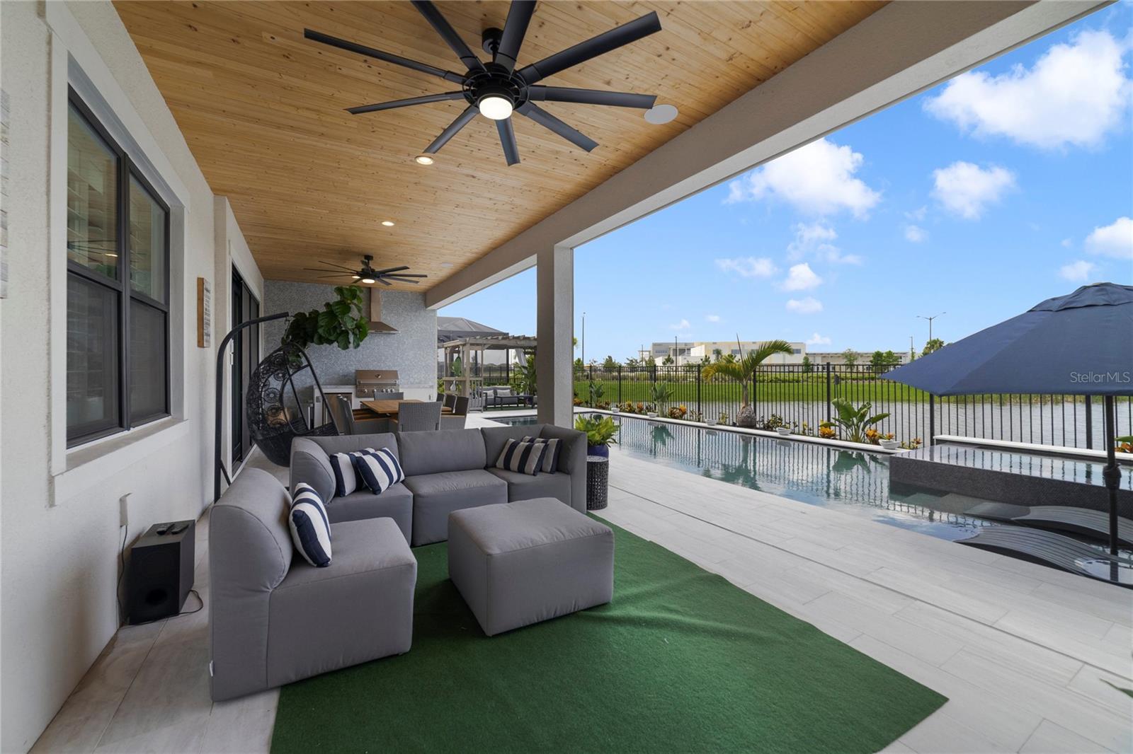 Image 56 of 82 For 9652 English Laurel Court