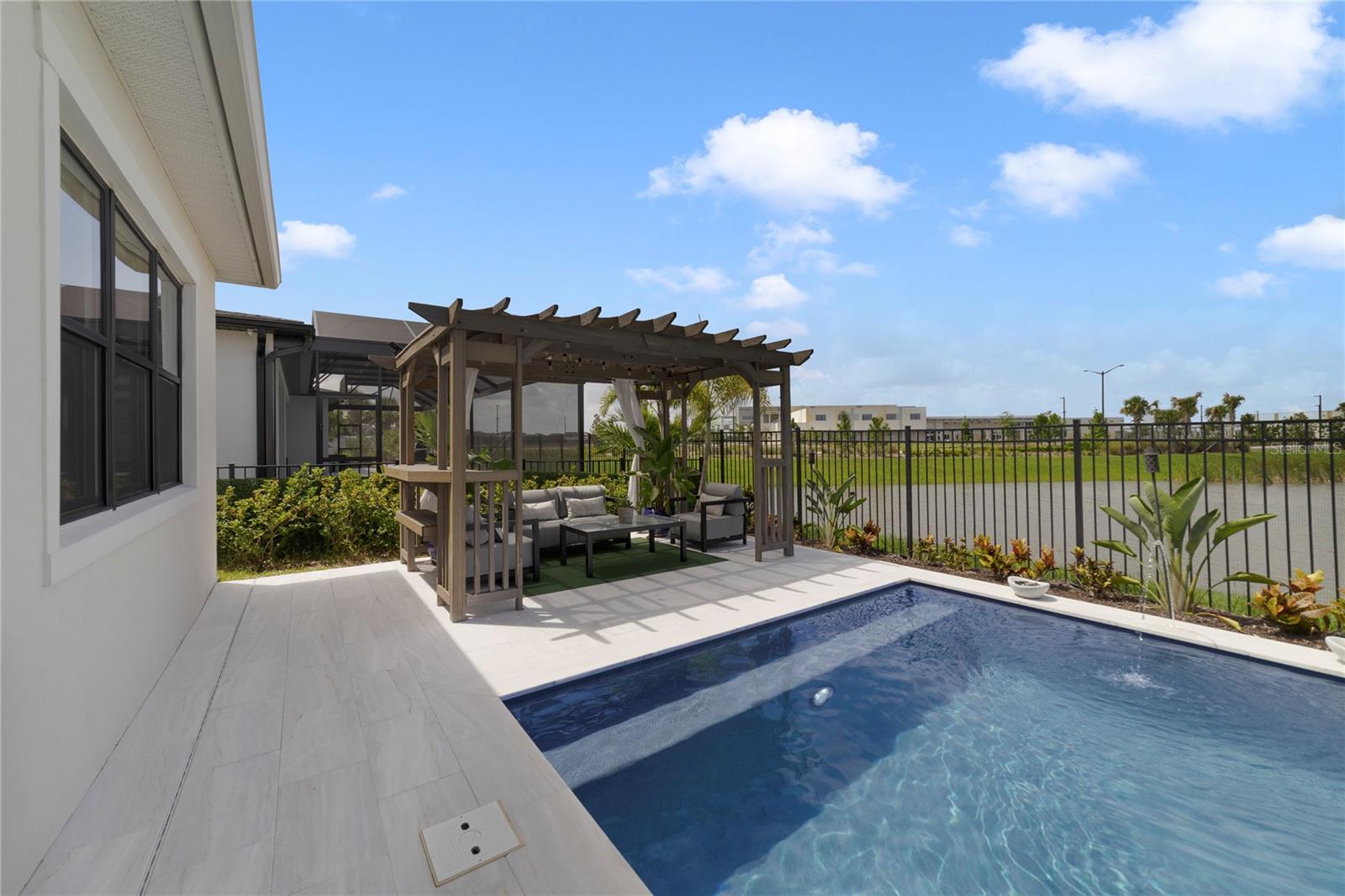 Image 59 of 82 For 9652 English Laurel Court