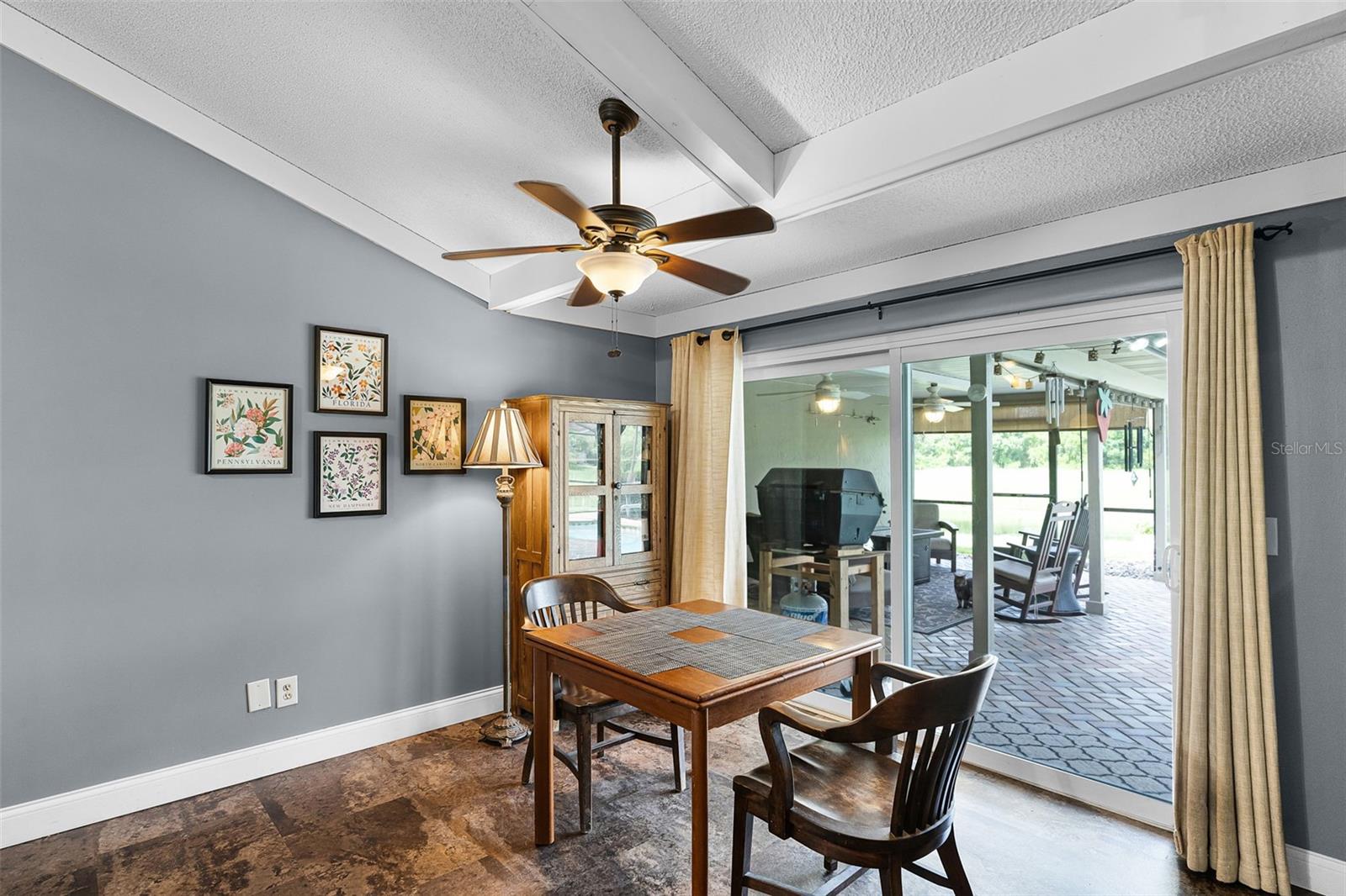 Image 15 of 47 For 526 Sabal Trail Circle
