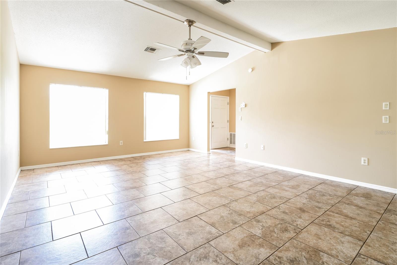 Image 4 of 16 For 13505 Whitby Road