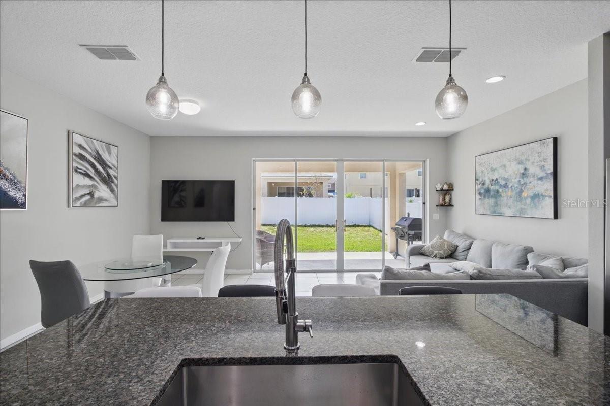 Image 12 of 38 For 914 Fallon Hills Drive