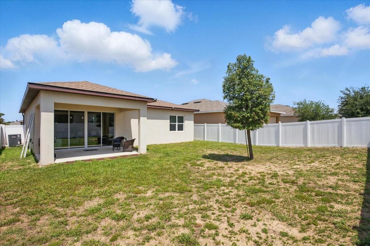 Image 33 of 38 For 914 Fallon Hills Drive