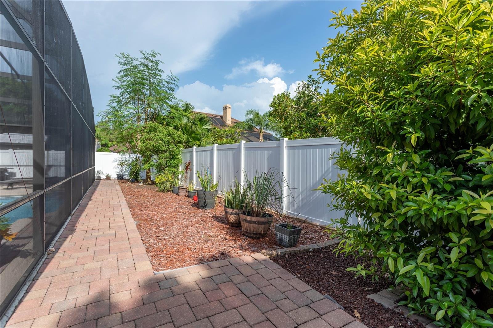 Image 7 of 45 For 2406 Blossomwood Drive