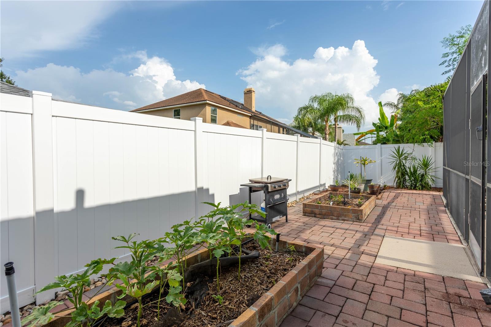 Image 8 of 45 For 2406 Blossomwood Drive