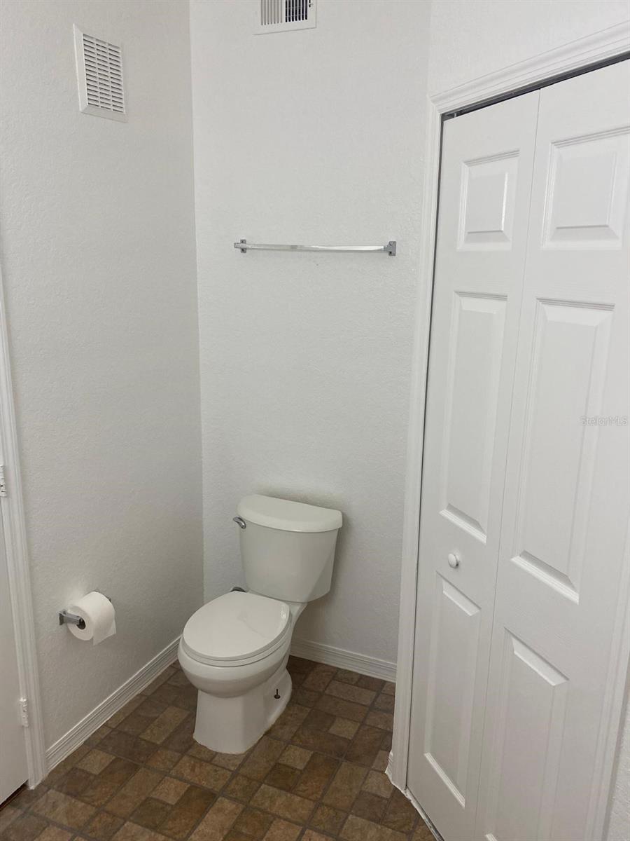 Image 7 of 9 For 6063 Westgate Drive 111