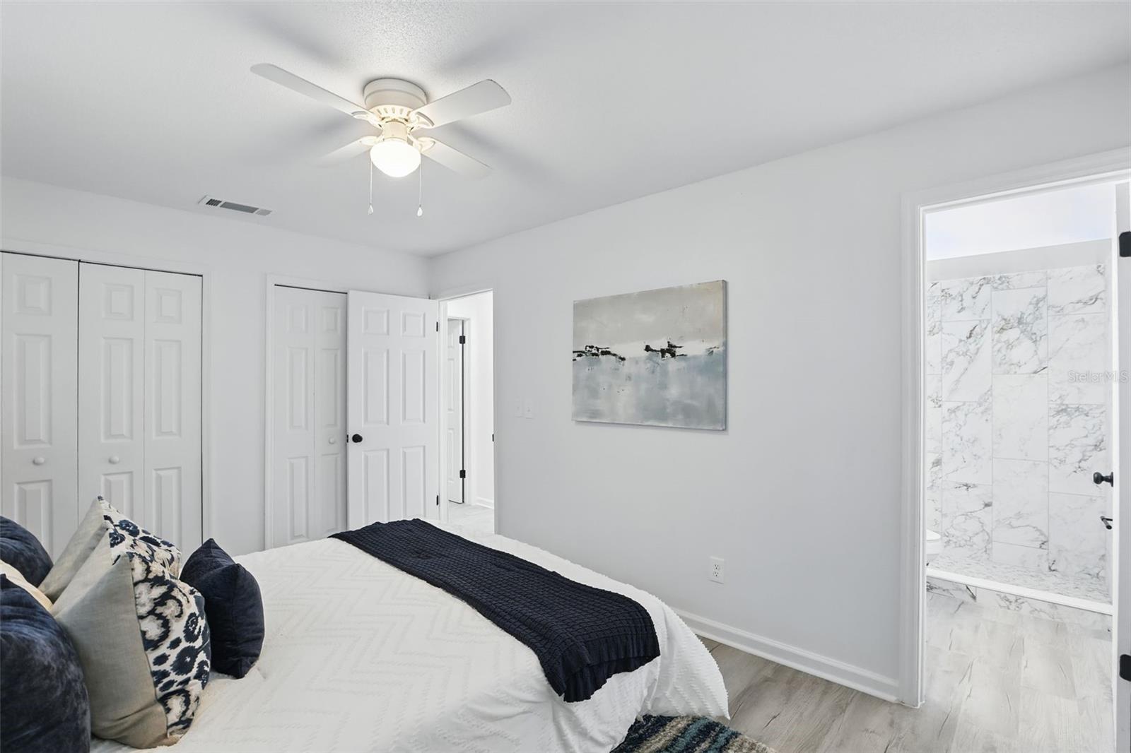 Image 22 of 27 For 1002 Cypress Avenue