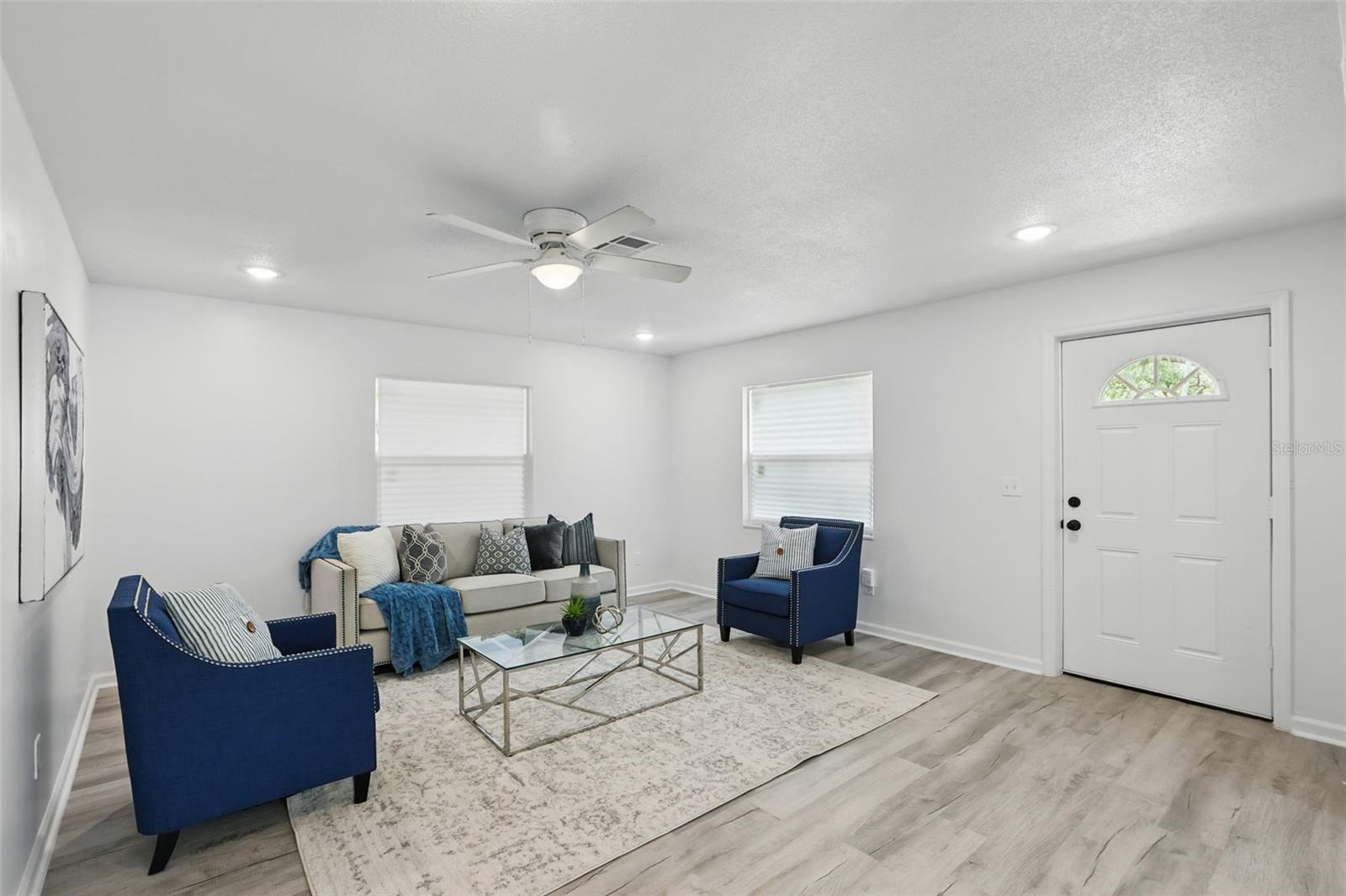Image 4 of 27 For 1002 Cypress Avenue