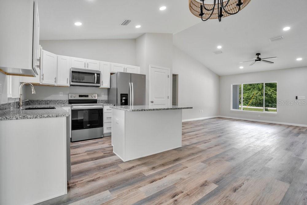 Image 12 of 40 For 14495 38th Terrace