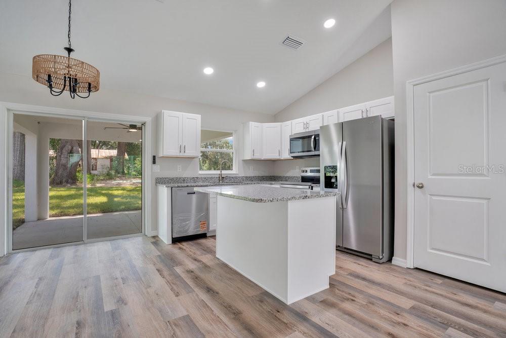 Image 14 of 40 For 14495 38th Terrace