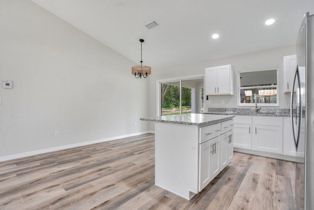 Image 17 of 40 For 14495 38th Terrace