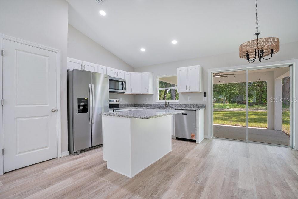 Image 12 of 38 For 14489 38th Terrace
