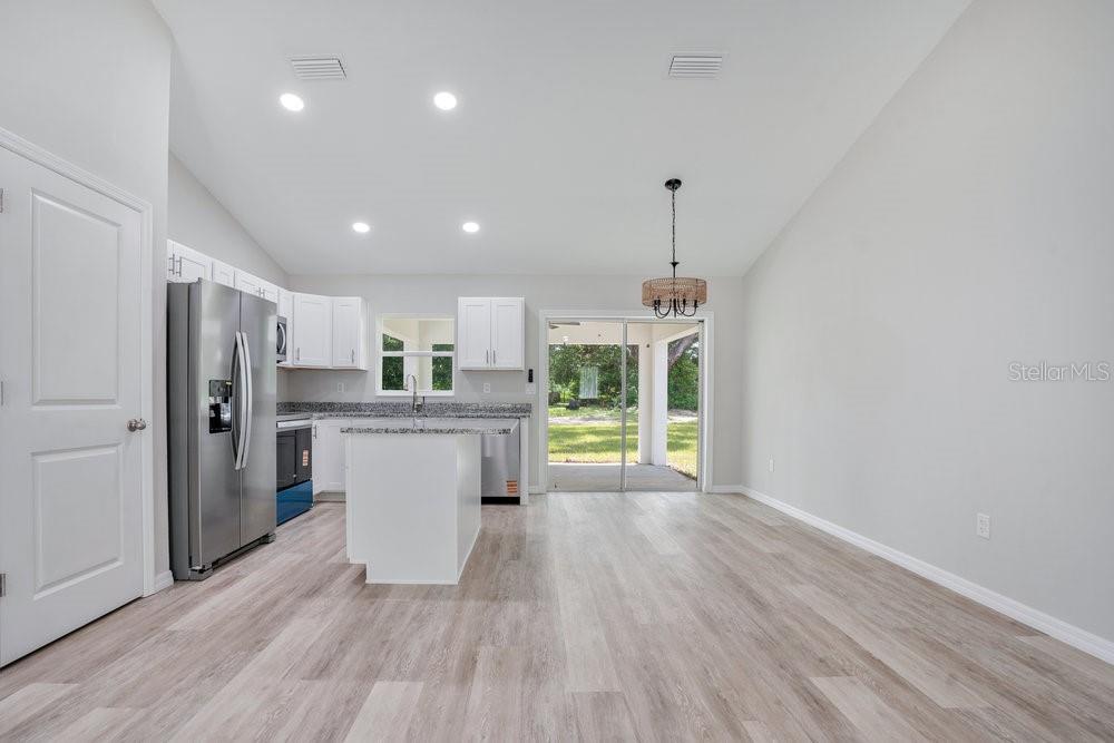 Image 13 of 38 For 14489 38th Terrace