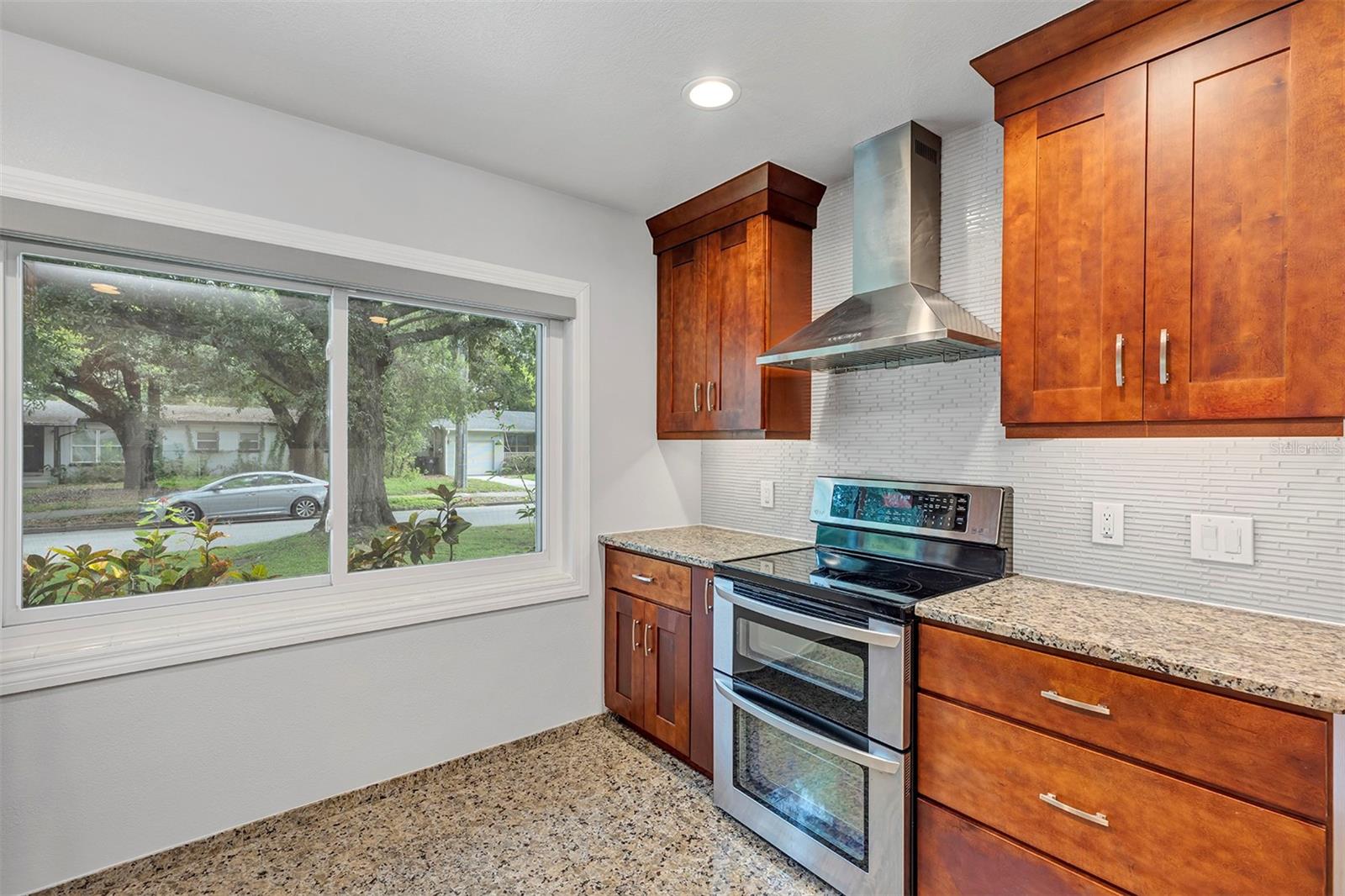 Image 11 of 43 For 2910 Hargill Drive