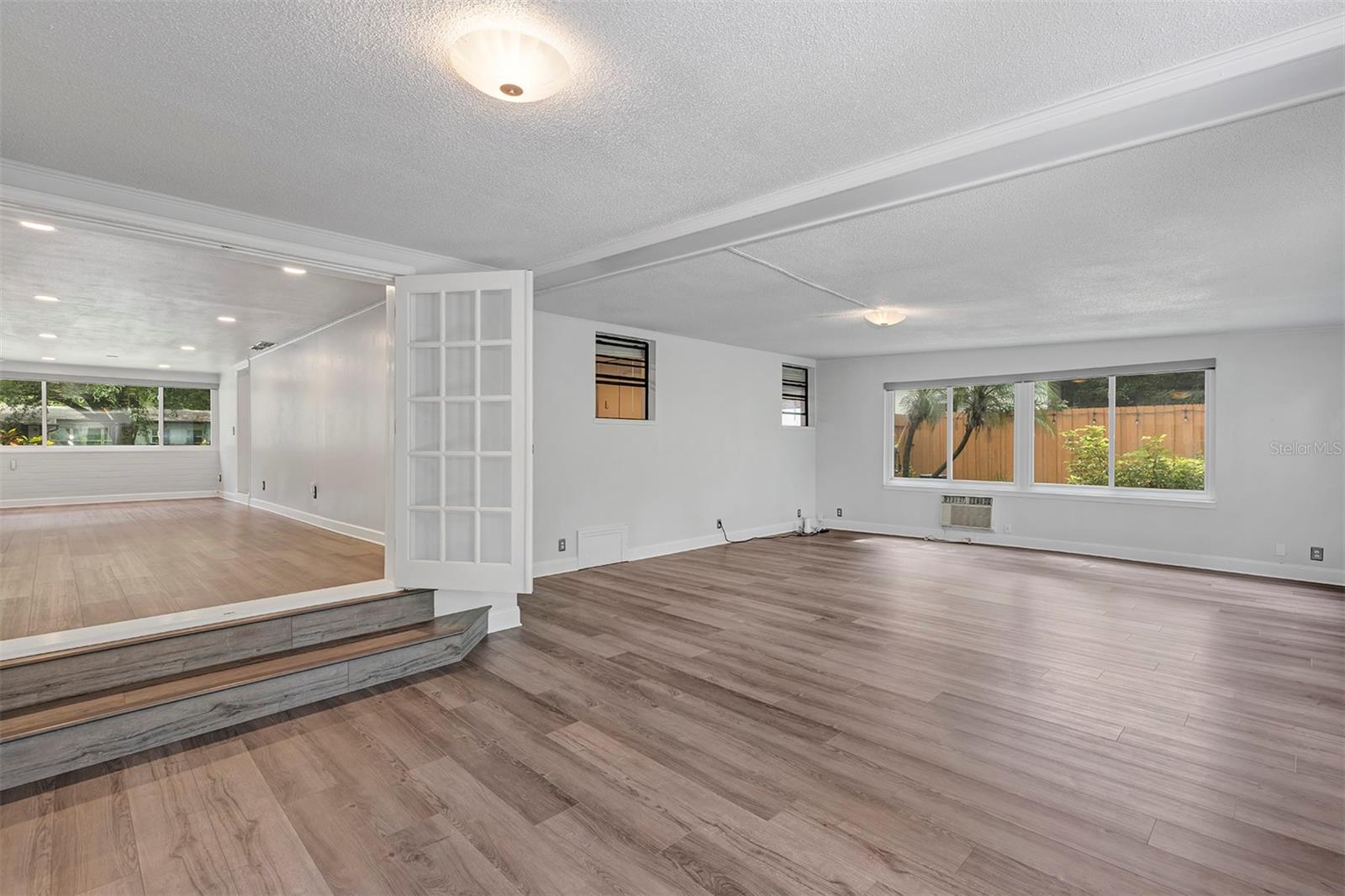 Image 23 of 43 For 2910 Hargill Drive