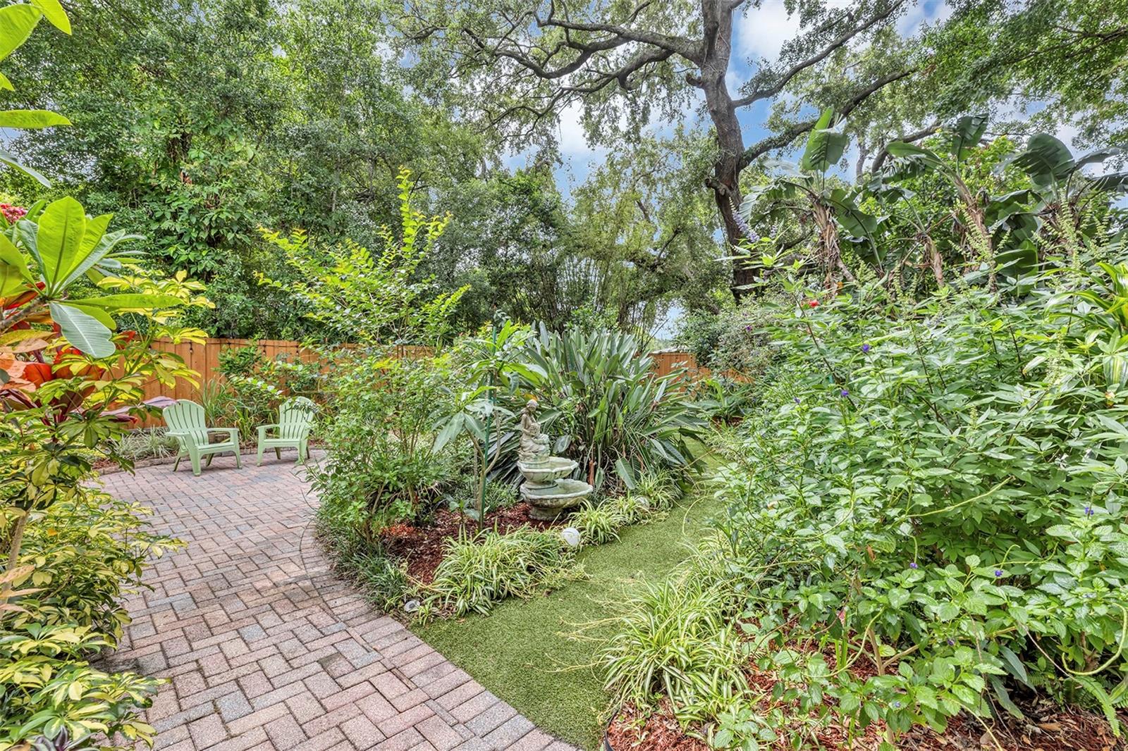 Image 24 of 43 For 2910 Hargill Drive