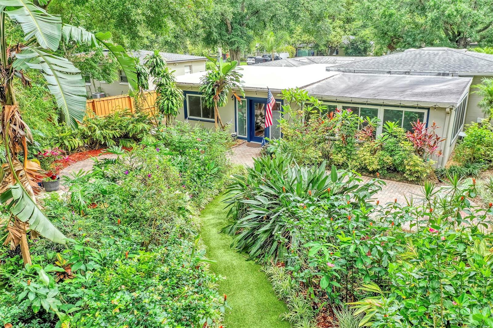 Image 38 of 43 For 2910 Hargill Drive