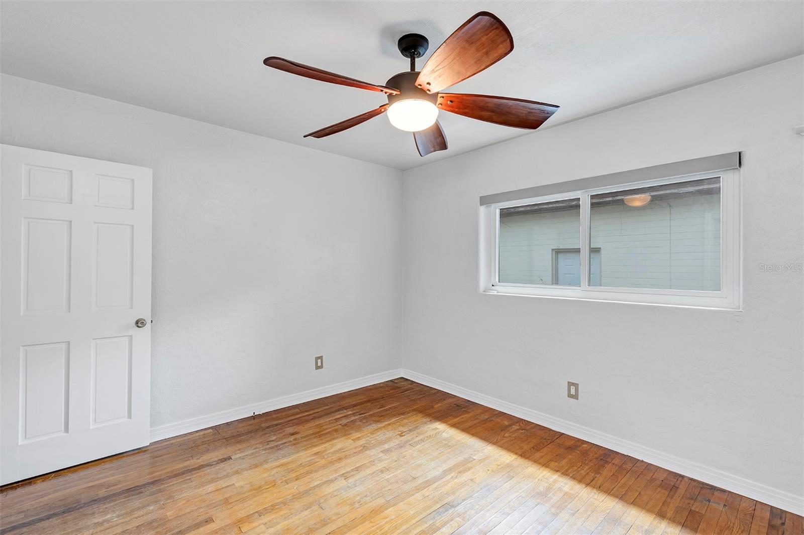 Image 7 of 43 For 2910 Hargill Drive