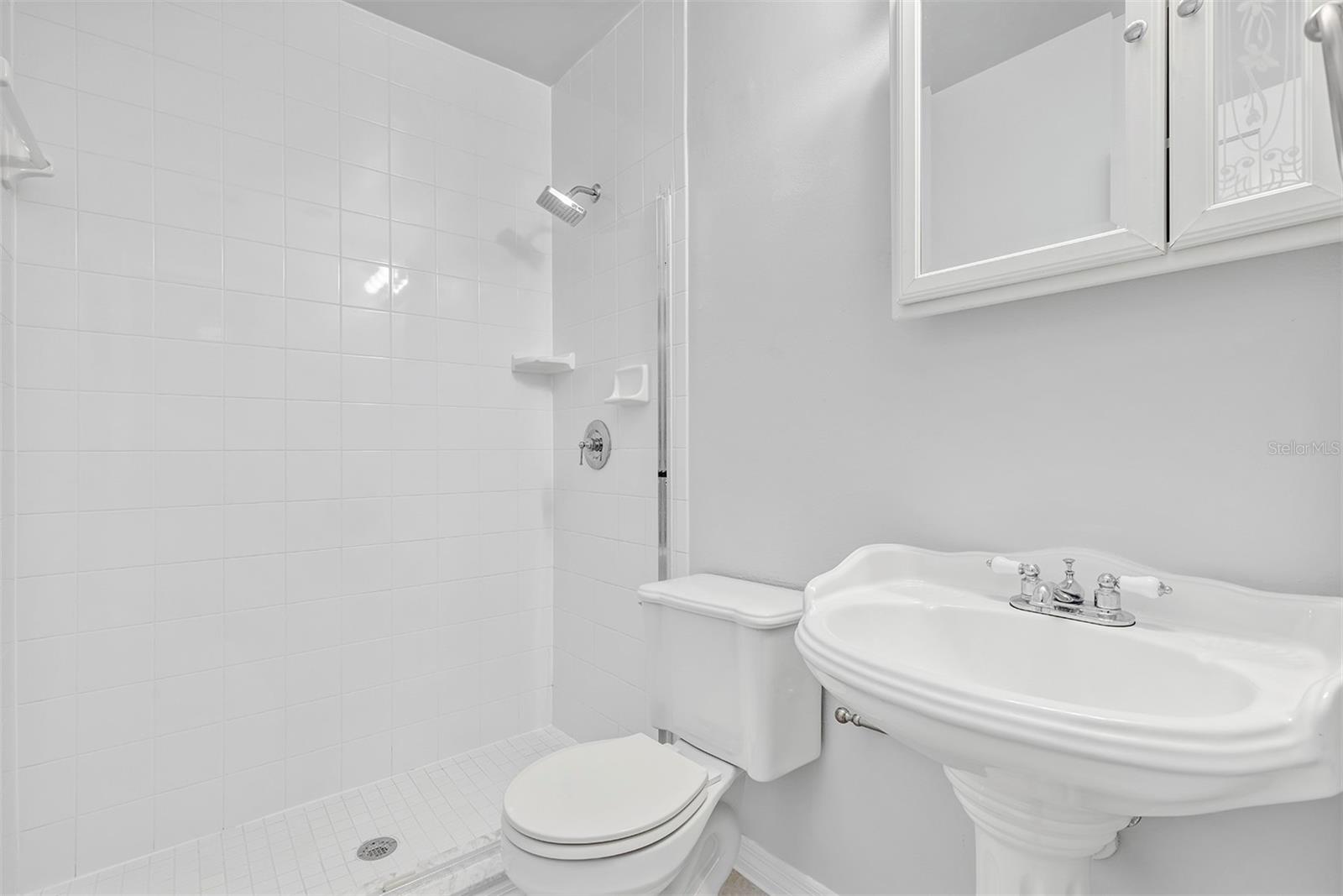 Image 9 of 43 For 2910 Hargill Drive
