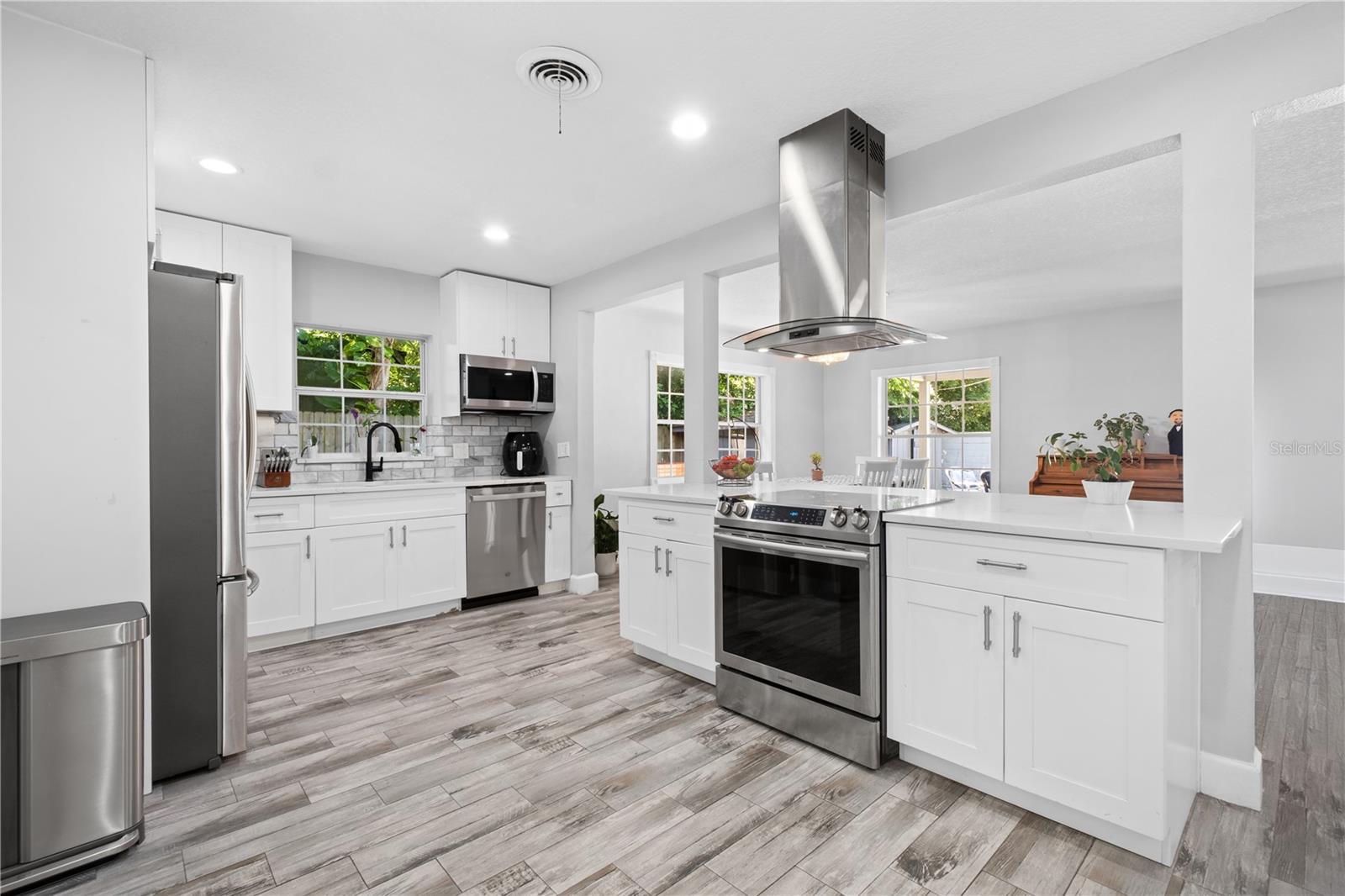 Image 4 of 24 For 3251 Wickersham Court