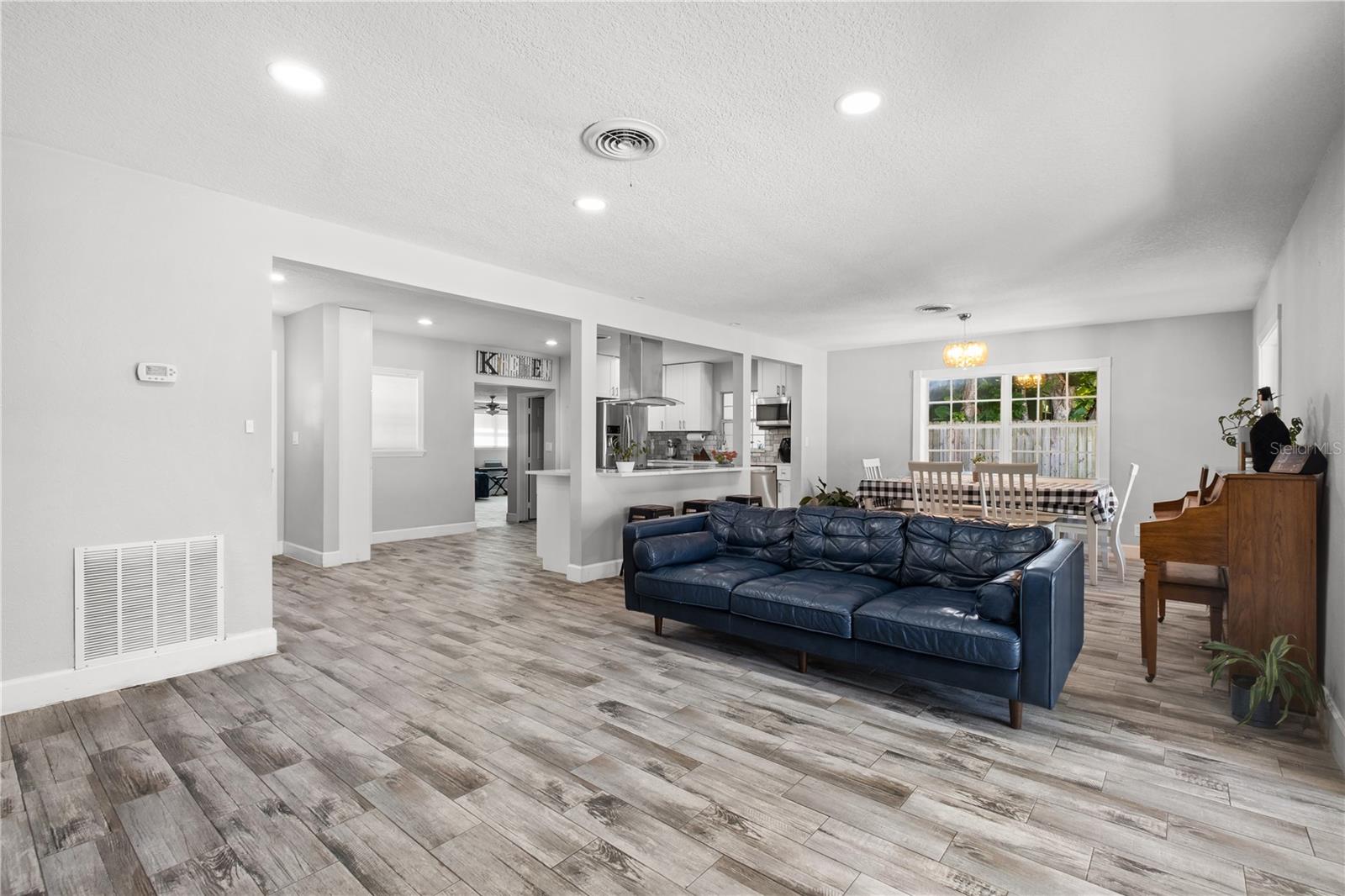 Image 8 of 24 For 3251 Wickersham Court