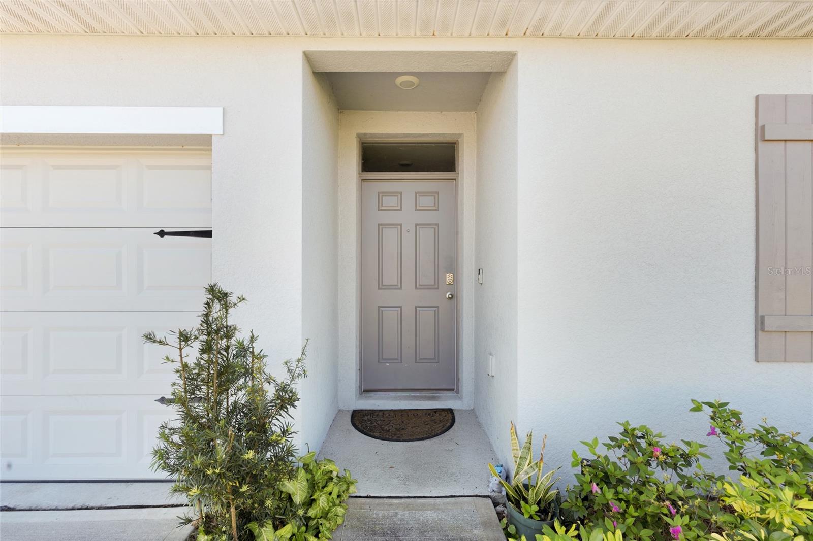 Image 7 of 29 For 355 Gardenia Court